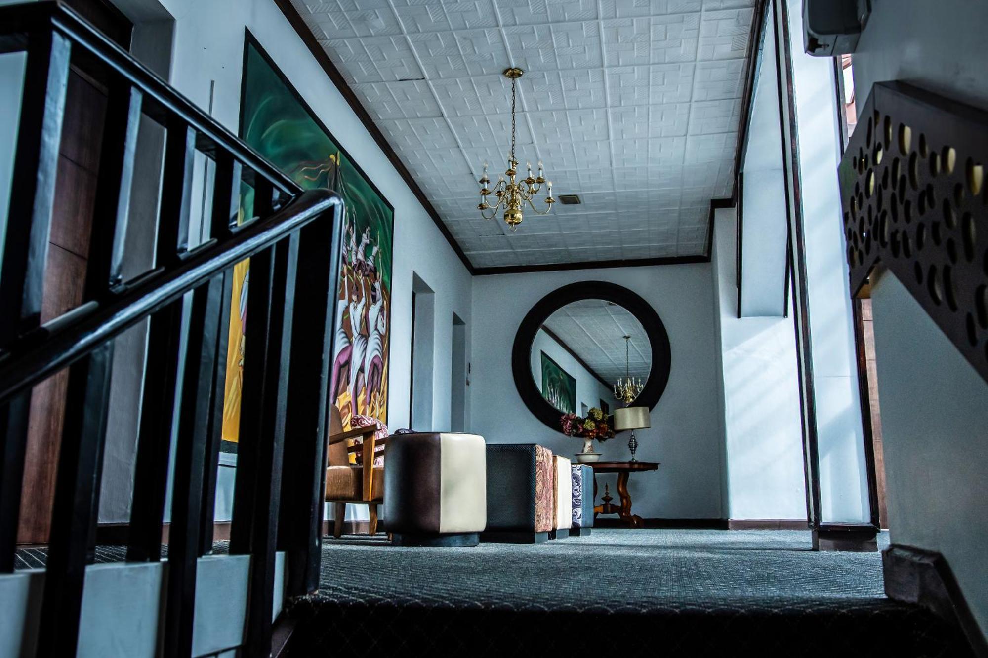 Hotel Cuenca Bagian luar foto
