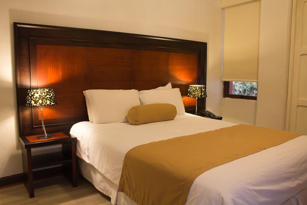 Hotel Cuenca Bagian luar foto