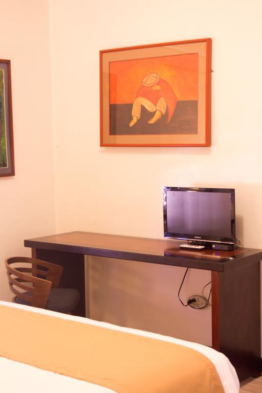 Hotel Cuenca Bagian luar foto