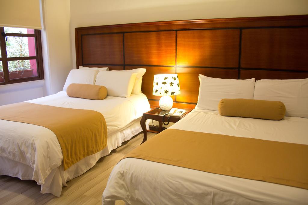 Hotel Cuenca Bagian luar foto